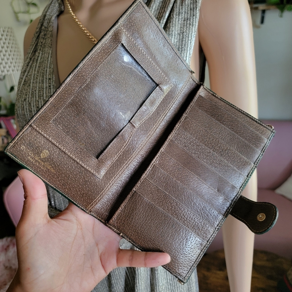 SALE🎉 Limited Collection Authentic Web Stripe Gucci Long Wallet - Picture 10 of 16